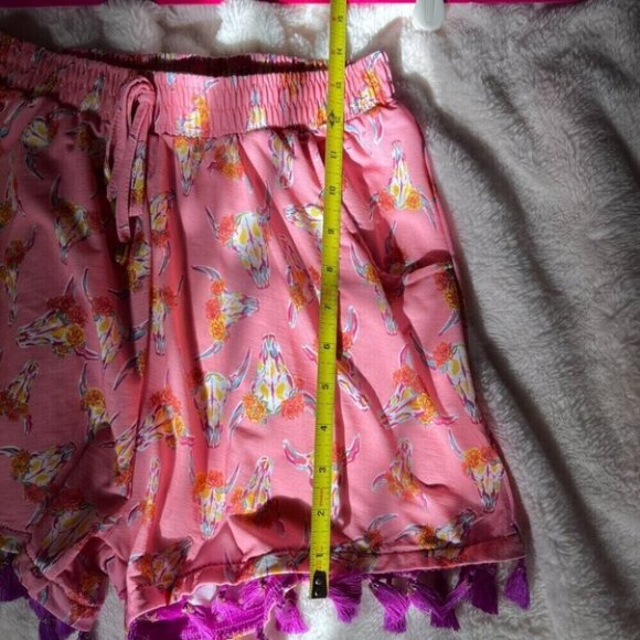 Simply Southern Pink Tassel shorts - Picture 6 of 8